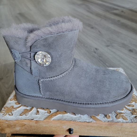 UGG Mini Bailey Button Bling Suede Boot - Picture 3 of 10